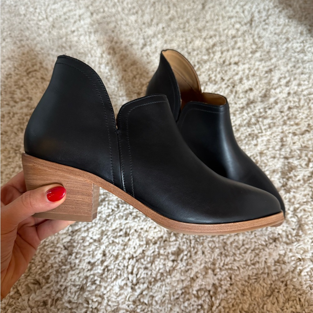 Black Nisolo Ankle Boots (New Without Tags)